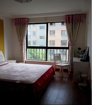 新城五期精装修二房出租