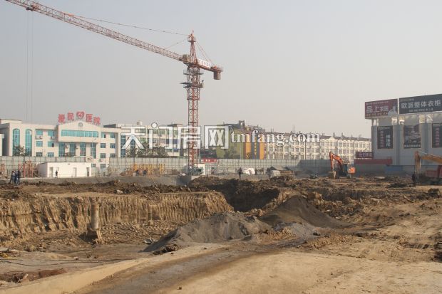 仁信国际广场施工现场