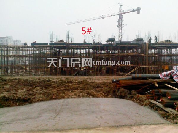 汇金国际3月工程进度：热火朝天工地情景