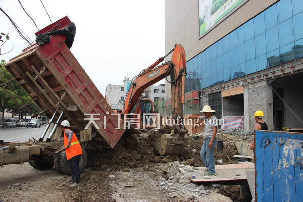 世贸6月工程进度： 大润发预计7月开业