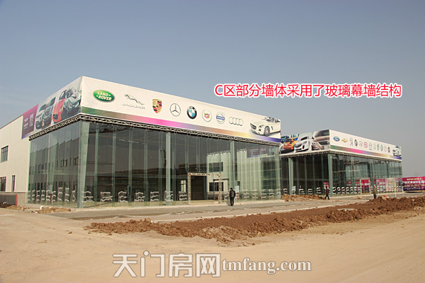 承天国际车城12月工程进度 C区部分墙体采用了玻璃幕墙结构