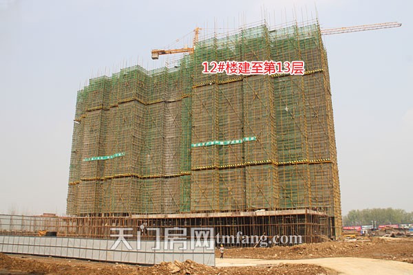 汉旺世纪城3月工程进度 12#楼建至13层
