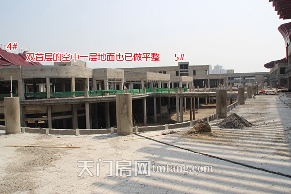 印象西江3月工程进度 双层的空中一层地面也已做平整