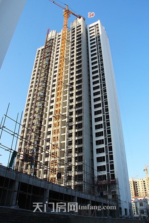 红盾时尚公寓12月工程进度：3#外窗安装完毕