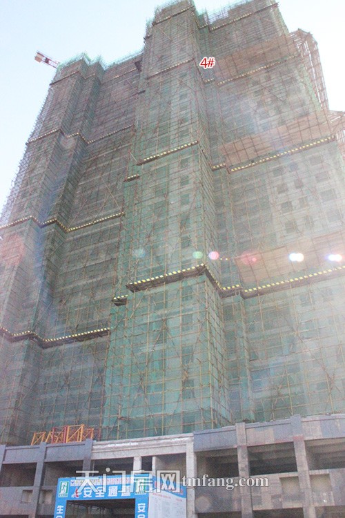 唐街·西湖一号12月工程进度：商业街全线建设中