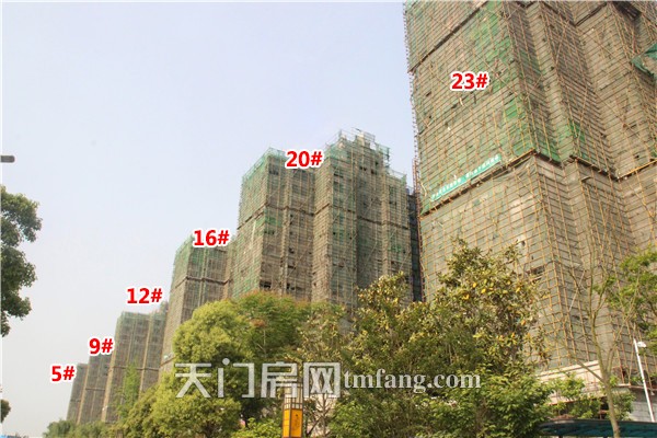 汉旺世纪城4月工程进度：B区6栋已粉刷完毕