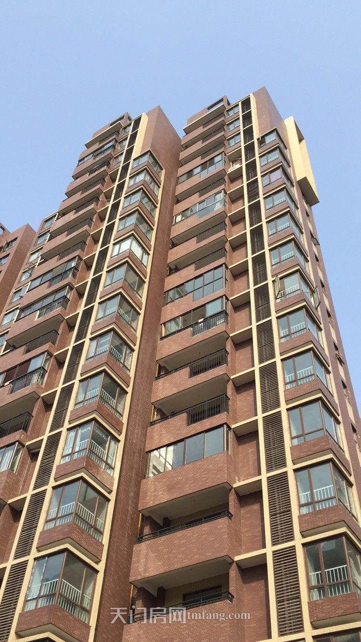 花园小区低价出售