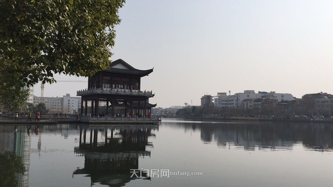 花园小区低价出售