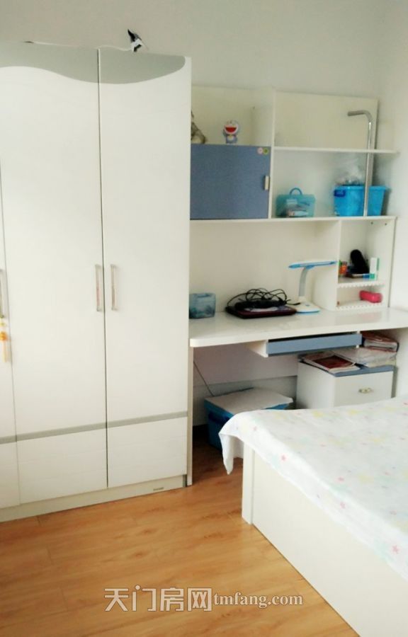    [单元租售] 拎包入住，环境整洁，西寺路单元出租！