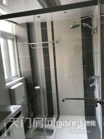 蓝宝姹紫嫣红现房火爆销售中