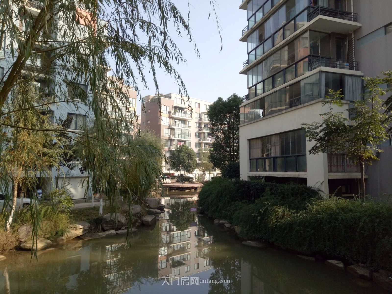 新城四期毛坯大复式房东低价出售