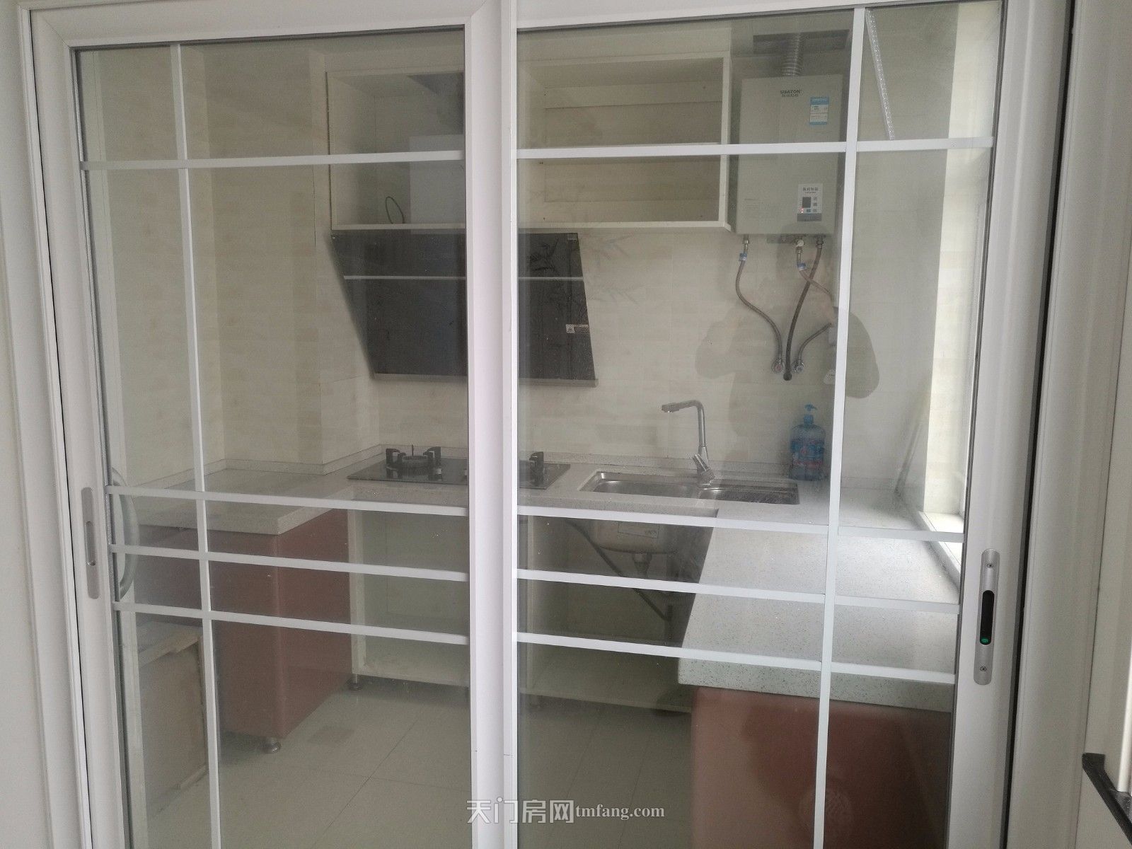 天下都市港湾4室2厅2卫低价出售