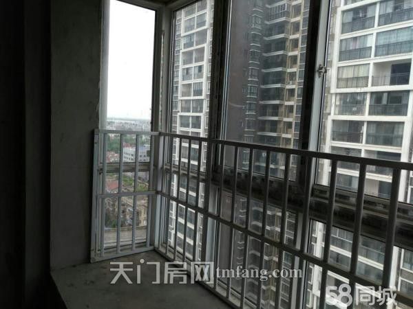 城区、蓝宝大爱都、二室二厅南北通透22楼