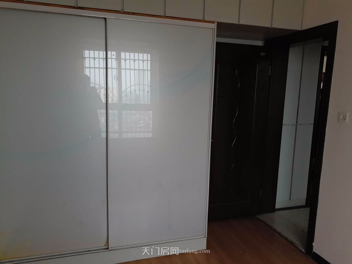 天门城区城市花园低价出售