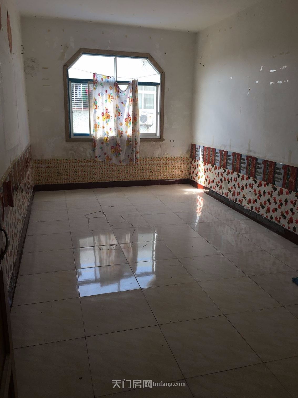 孝子里与竟陵中街交汇处房产局单元