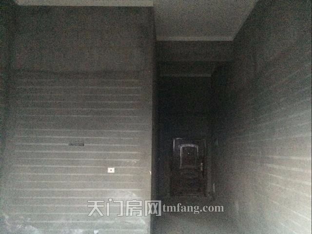 世贸 大润发小复式单身公寓