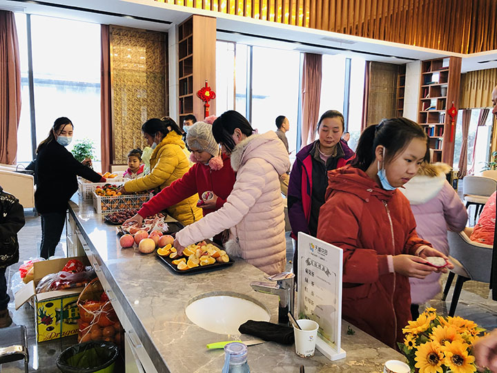 维C联盟，“果”力全开！天禧花园缤纷水果节欢乐举行！