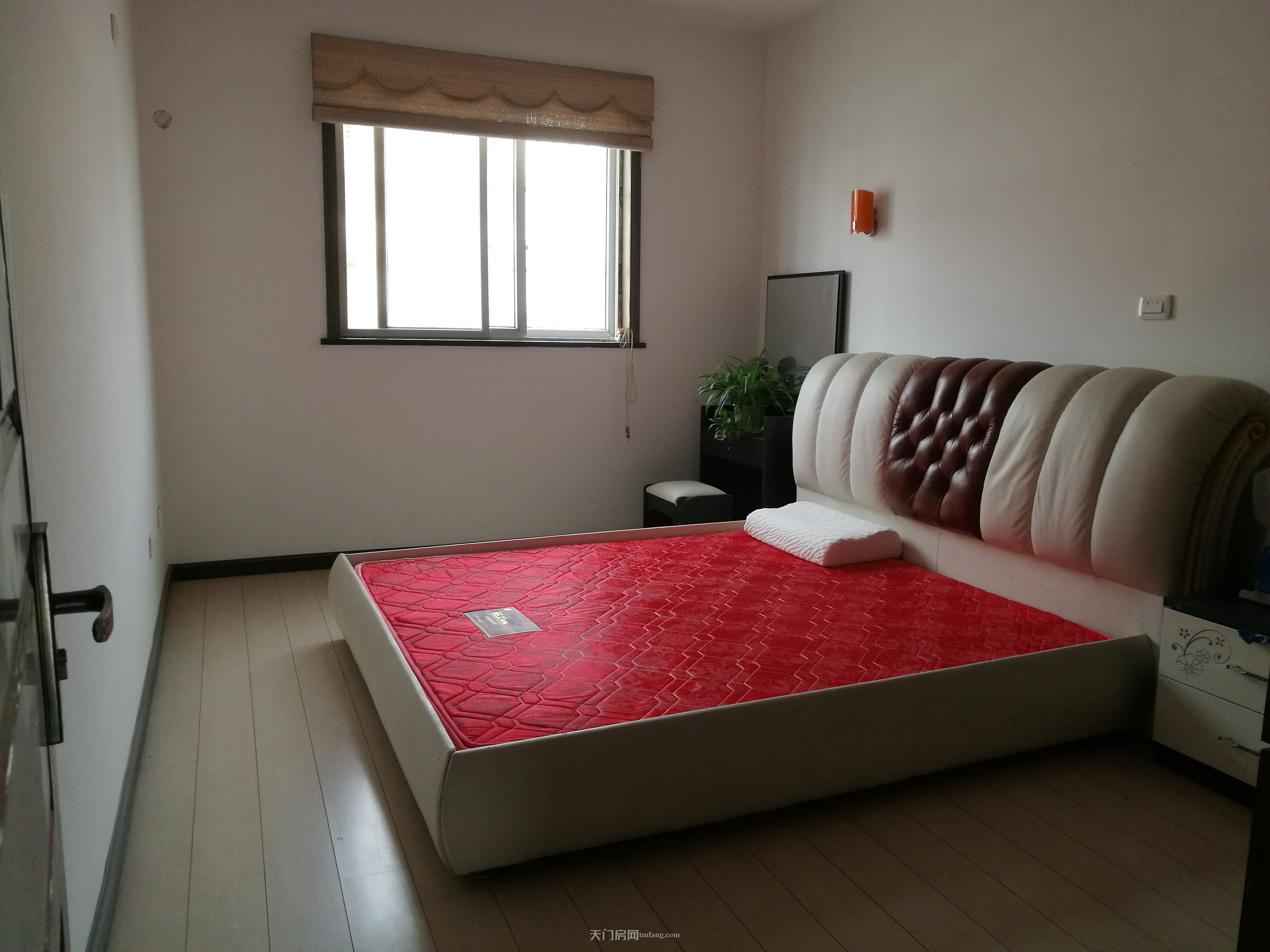 实验高中旁锦绣家园步梯三室两厅两卫出售